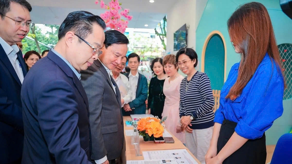 Chuyển đổi số tiếp sức cho hơn 9 triệu cử tri đi bầu cử ở Hà Nội
