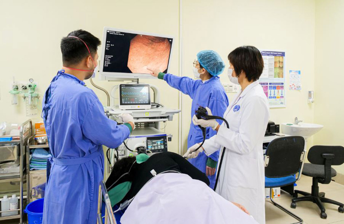 Phóng đại thực quản 150 lần, bác sĩ Bệnh viện K ‘tóm gọn’ ung thư từ sớm