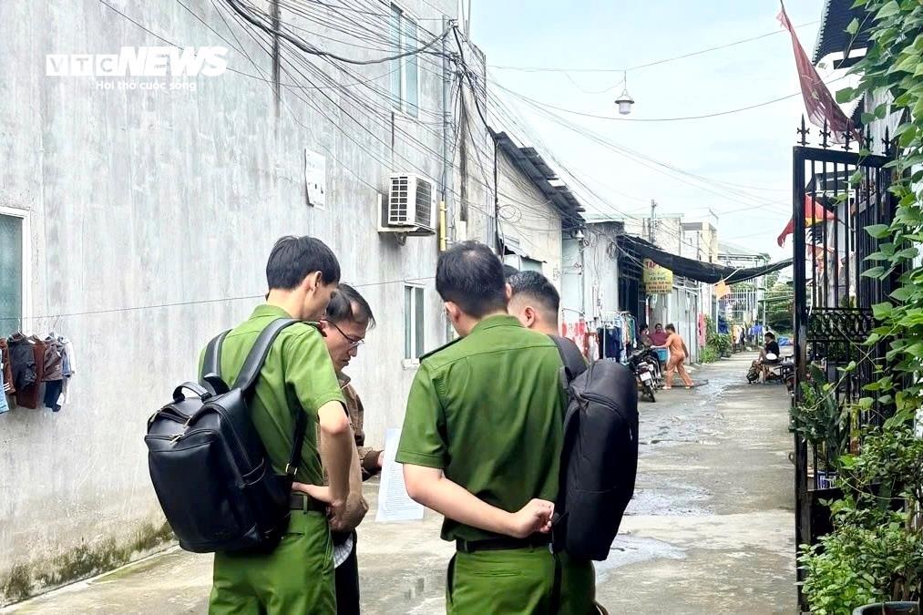 Bắt kẻ chiếm đất, xây 48 căn nhà trái phép ở TP.HCM - 1
